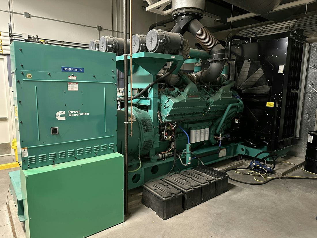 Industrial diesel generator set